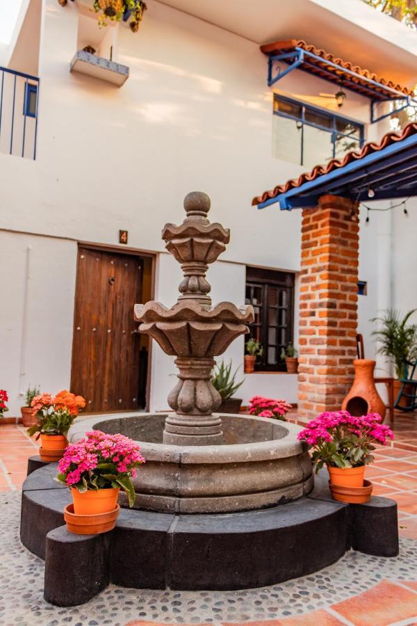Casa De Hospedaje -La Abadia De San Pedro Guadalajara Eksteriør bilde