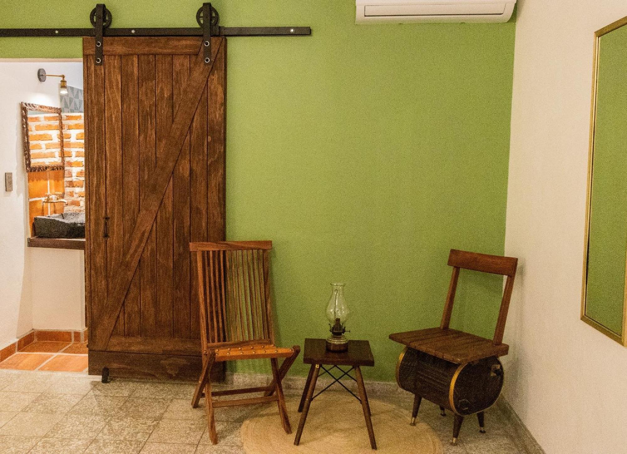 Casa De Hospedaje -La Abadia De San Pedro Guadalajara Eksteriør bilde