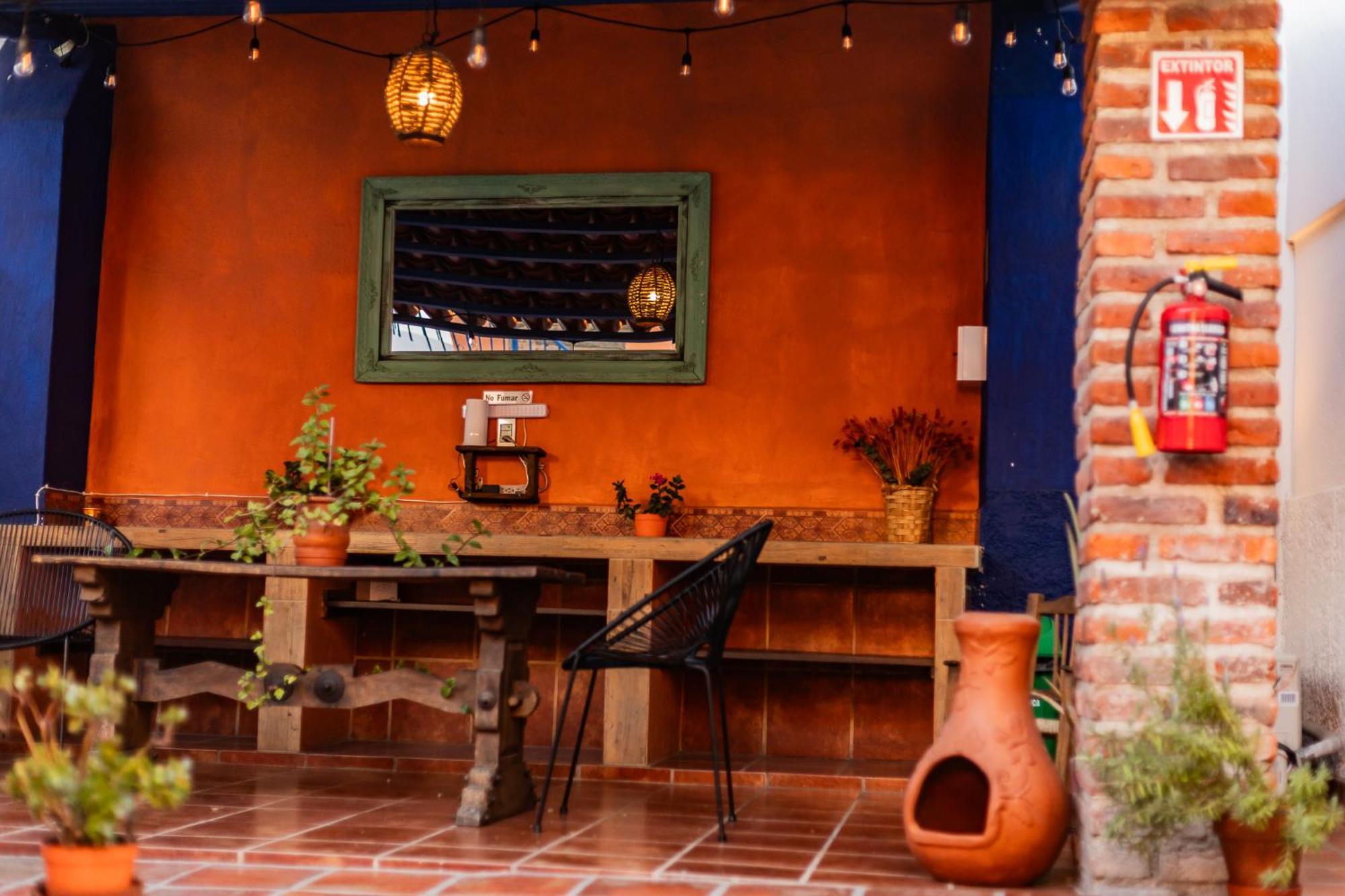 Casa De Hospedaje -La Abadia De San Pedro Guadalajara Eksteriør bilde