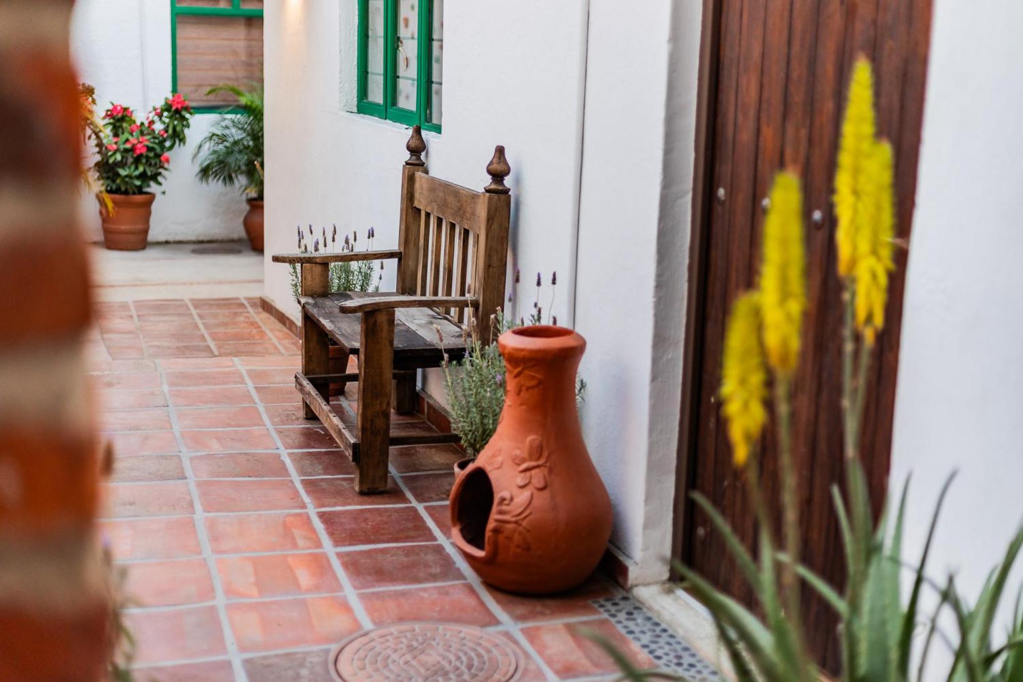 Casa De Hospedaje -La Abadia De San Pedro Guadalajara Eksteriør bilde